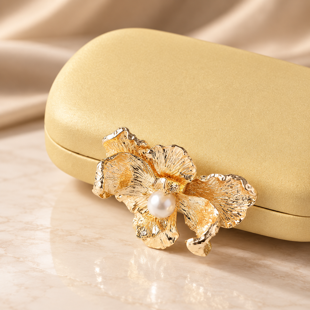 Elodie Floral Pearl Clasp Evening Clutch Bag