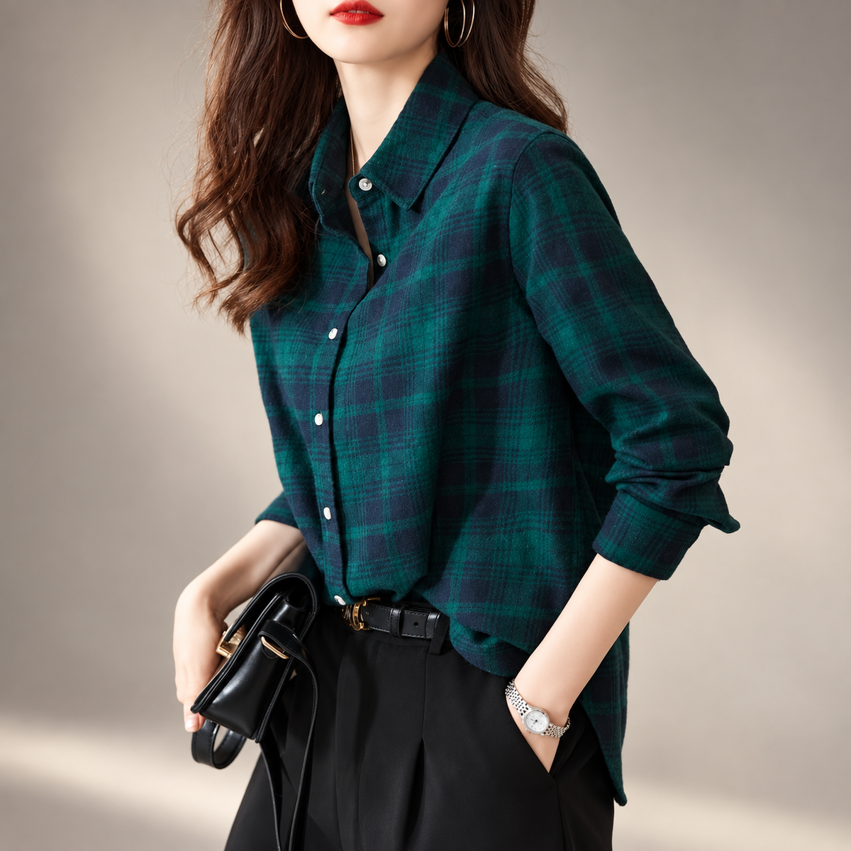 Cecilia Women's Green Plaid Button-Front Long Sleeve Shirt