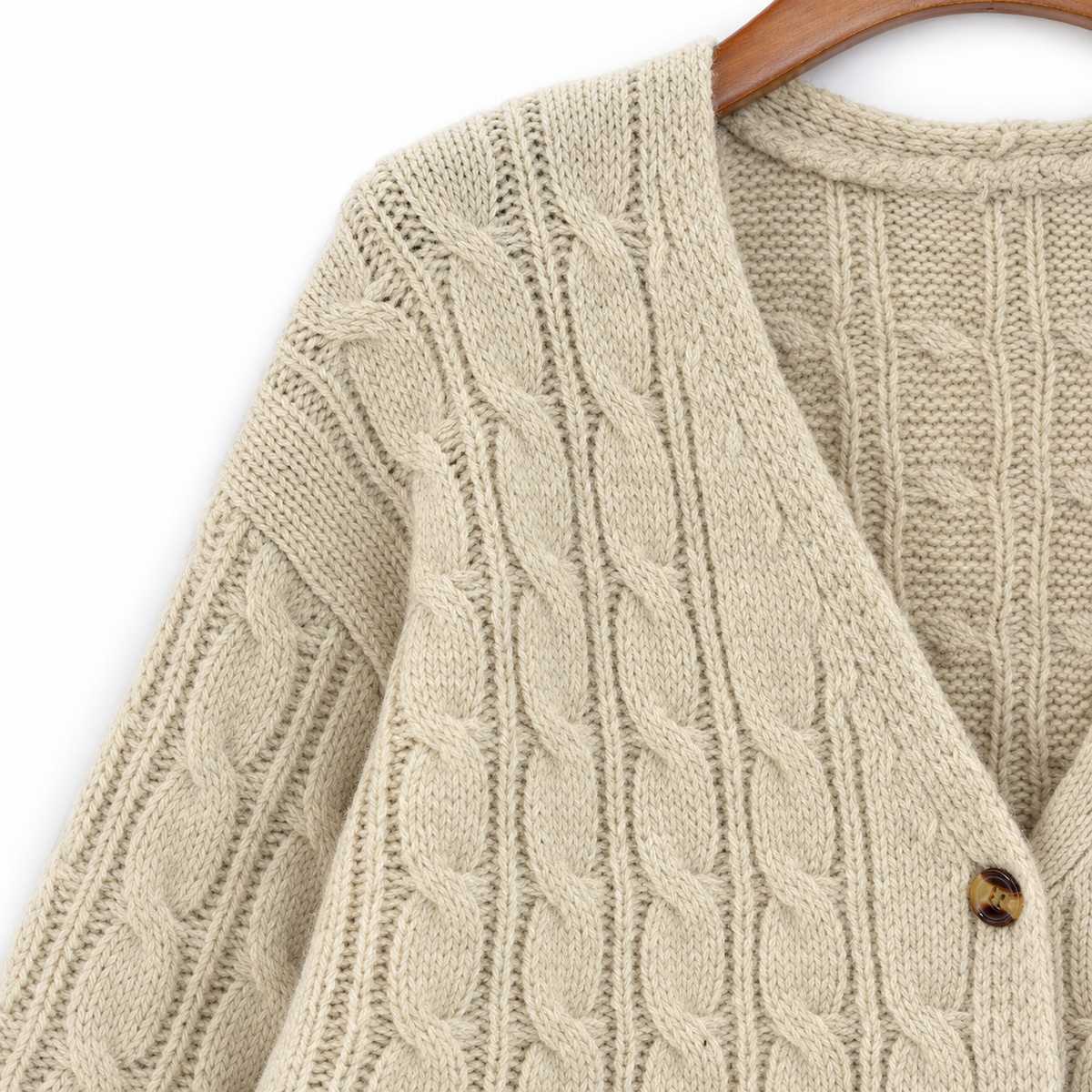 Elodie Women's Oversized Cable-Knit V-Neck Cardigan