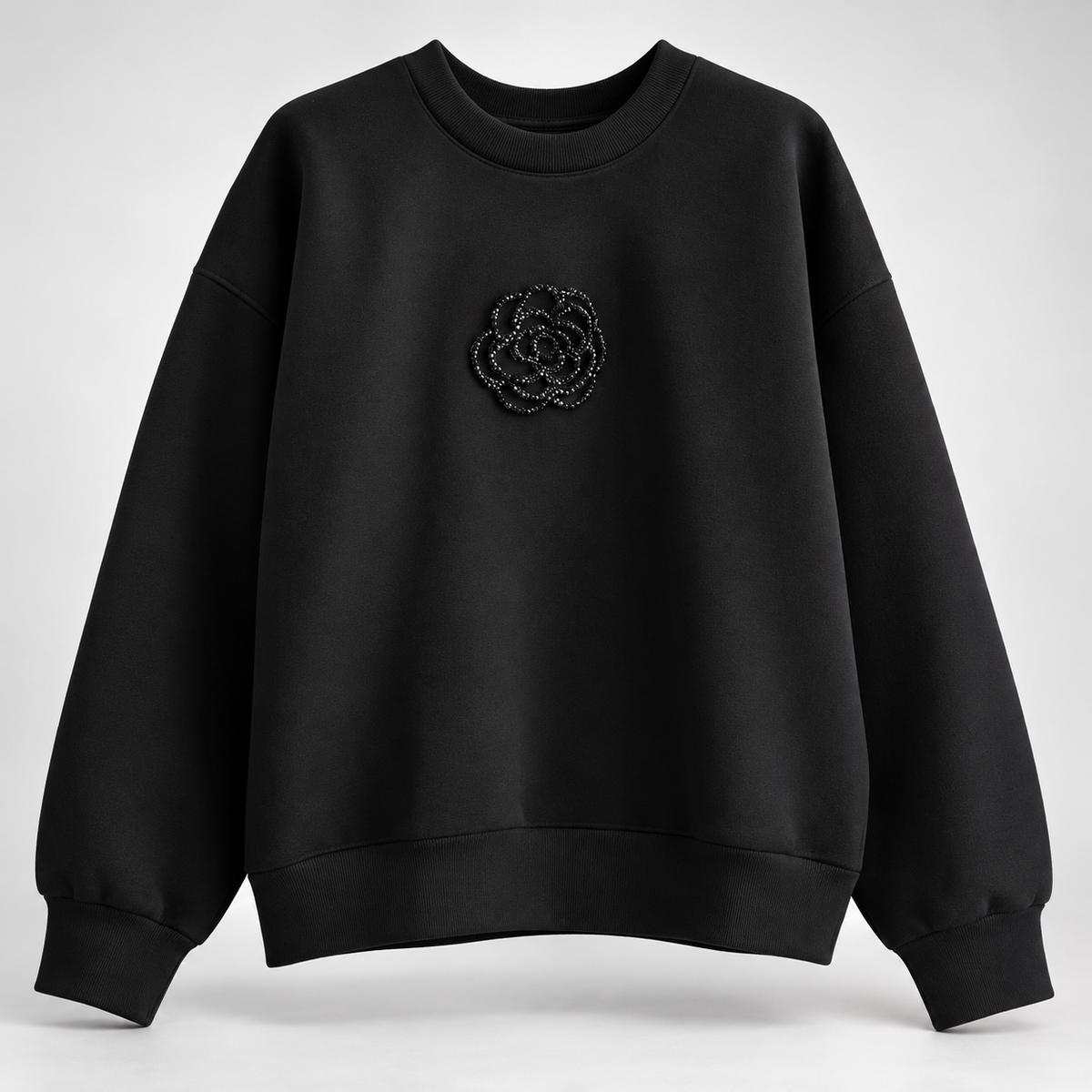 Elodie Women’s Floral Appliqué Crewneck Sweatshirt
