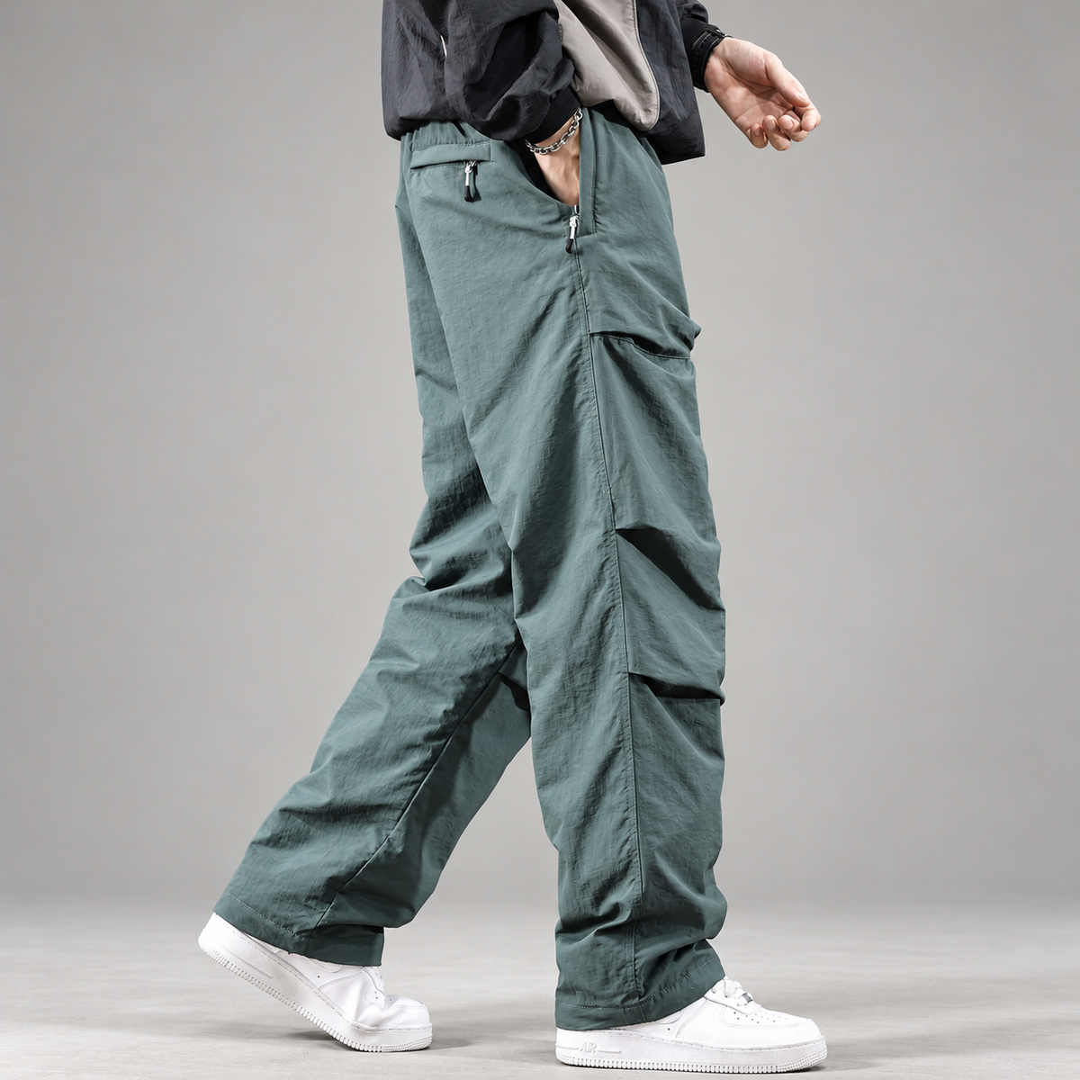Alistair Men’s Relaxed Straight-Leg Drawstring Cargo Pants