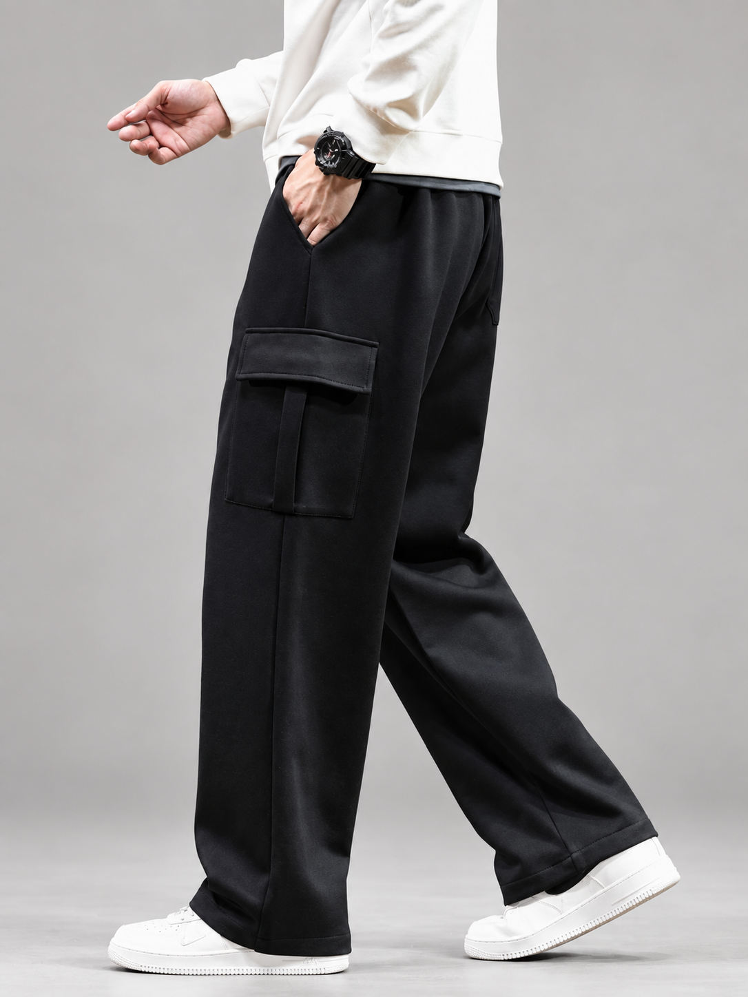 Dominic Men’s Wide-Leg Cargo Sweatpants