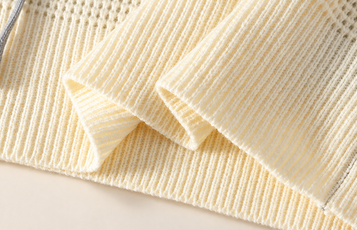 Maison Contrast Stitch Knit Crewneck Sweater
