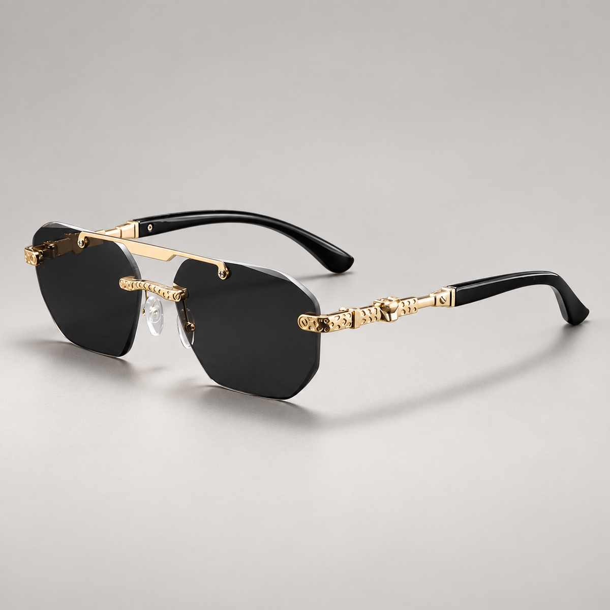 Maverick Square Lens Sunglasses with Metal Detail