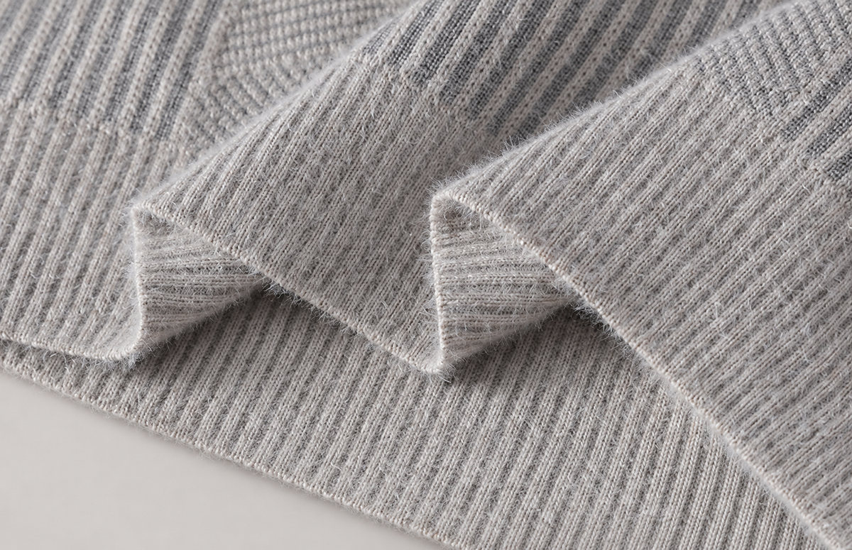Remy Men’s Geometric Quarter-Zip Knit Sweater