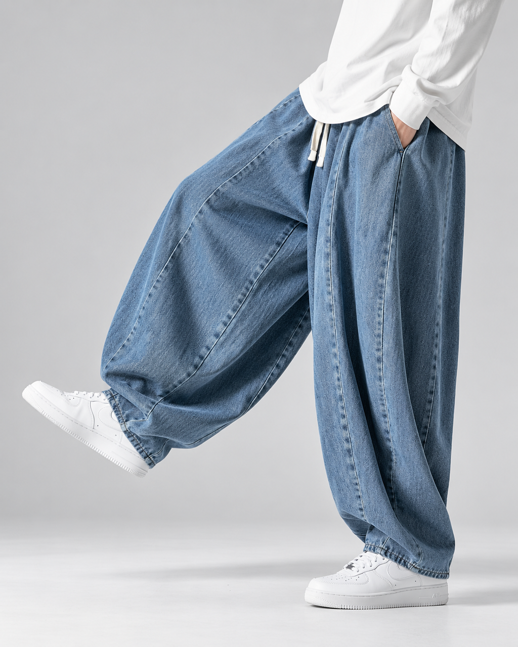 Thierry Men’s Washed Wide-Leg Drawstring Jeans